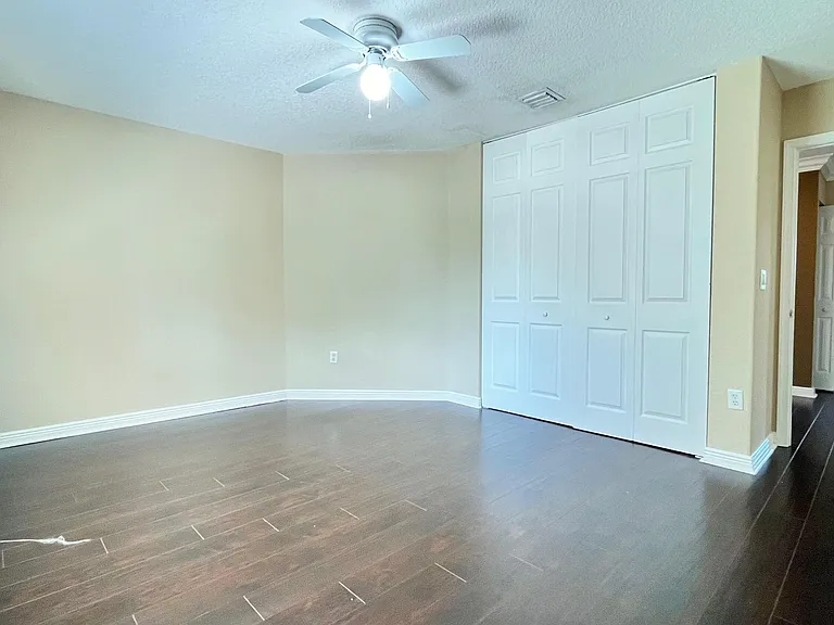 9546 Worswick Ct — Photo 43