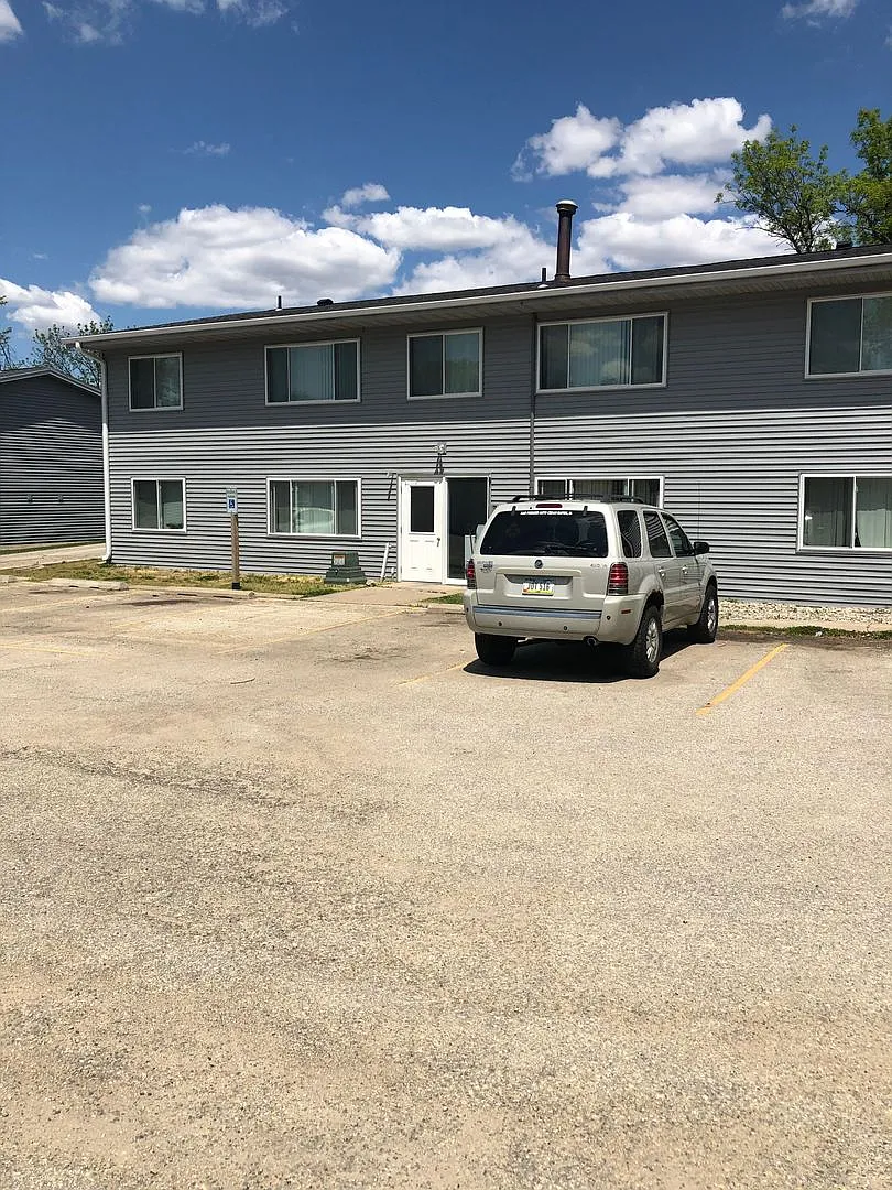 Meadowview Apartments — Photo 3