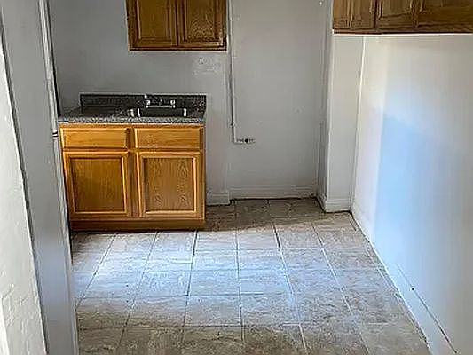 2nd image of 1850 Phelan Pl APT G