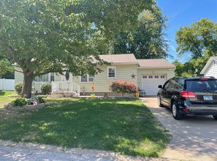 821 Christopher Ct, Quincy, IL 62305