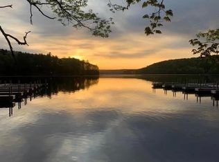 155 Forrest St, Greentown, PA 18426