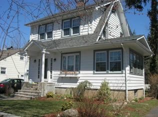 130 Davis Ave, Hackensack, NJ 07601