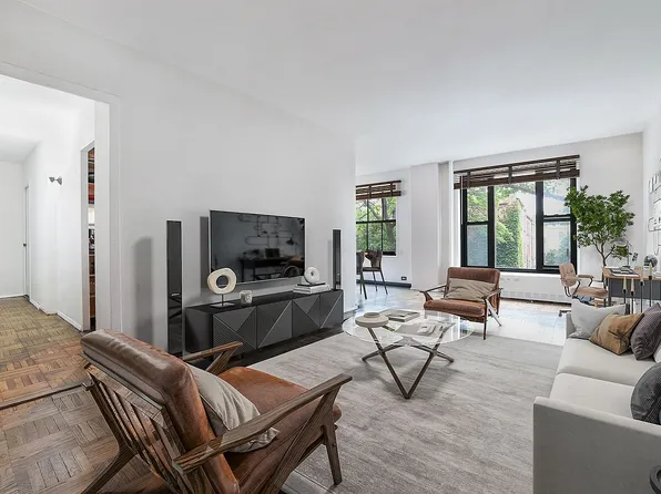 355 Clinton Ave APT 3G, Brooklyn, NY 11238