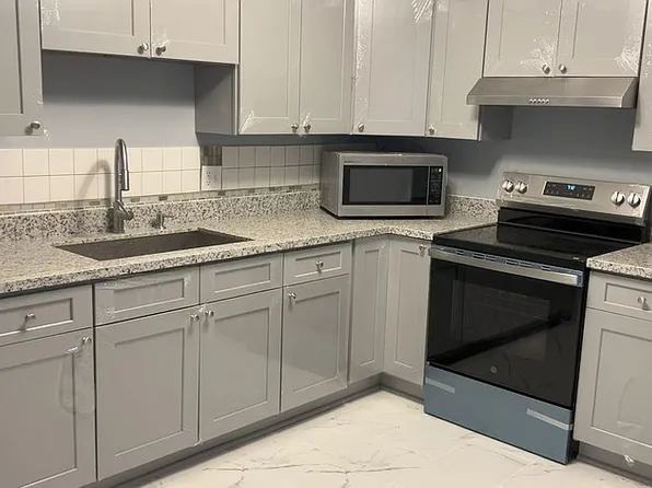 4731 E Adams Ct, New Orleans, LA 70128