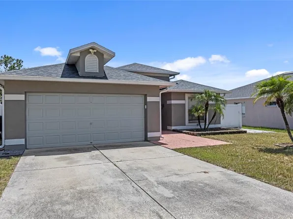 3113 Summer House Dr, Valrico, FL 33594