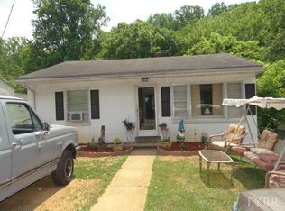 834 Old Forest Rd, Lynchburg, VA 24501