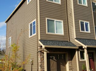 8553 SW Lizzie Ct, Tigard, OR 97223