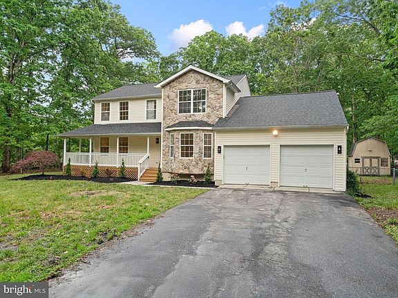 3rd image of 65 Stephanie Dr