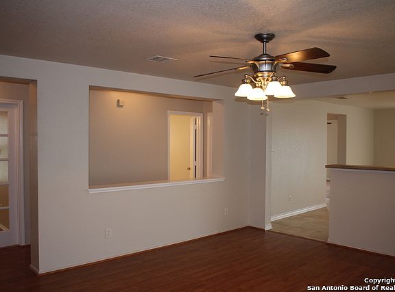 3rd image of 2522 Butterfly Bay