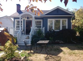 6025 30th Ave NE, Seattle, WA 98115