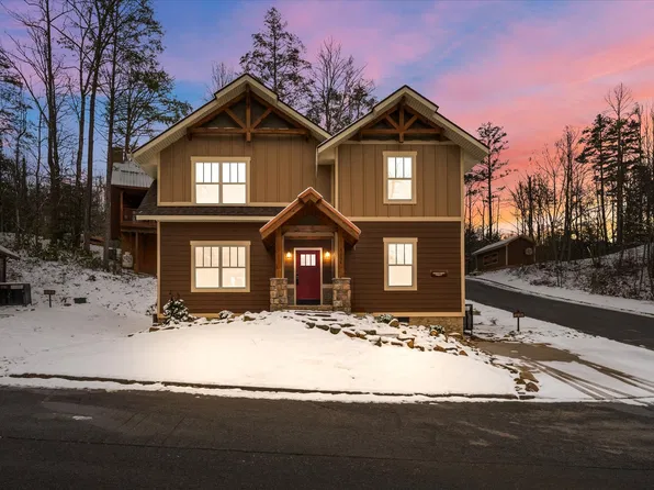 1104 Anastasia Way, Gatlinburg, TN 37738