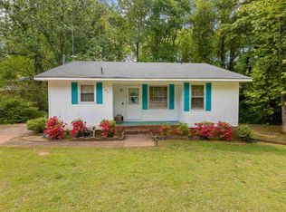 104 Padgett Ct, Wellford, SC 29385