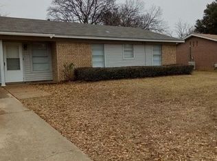 1213 Jaycee Dr, Longview, TX 75604