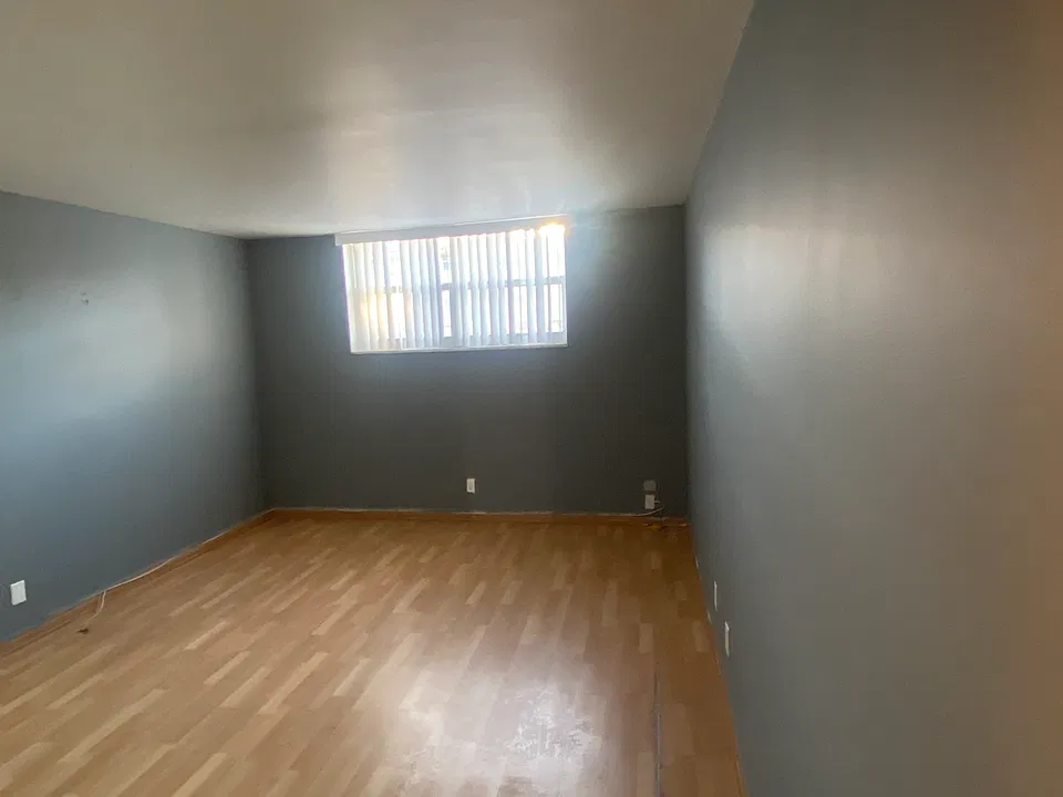 5321 NE 24th Ter #305