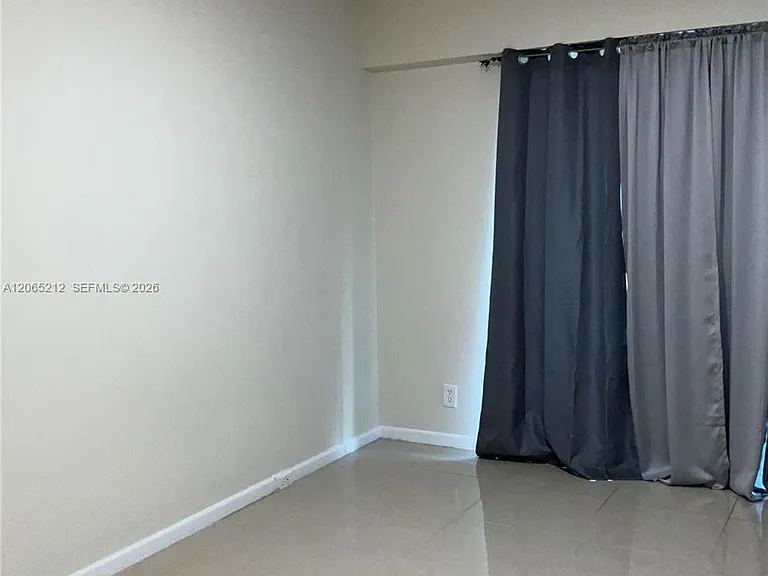150 SW 134th Way #304R — Photo 9