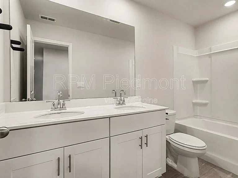 760 Sara Meadow Rd — Photo 32