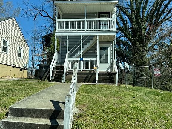 2nd image of 1401-1403 Underwood Ave