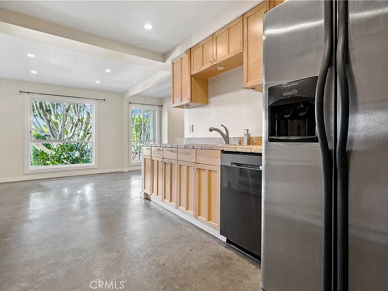 9025 Keith Ave #101 — Photo 5