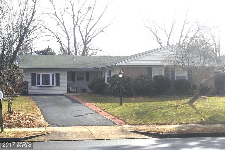 2nd image of 4021 Middle Ridge Dr
