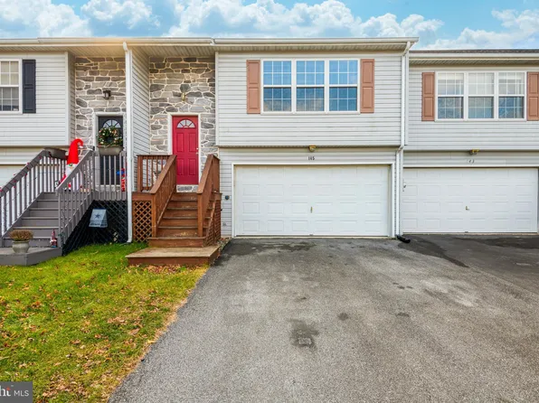 145 Norlawn Cir, Lancaster, PA 17601