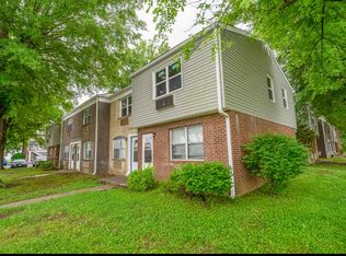 Upper Town Townhouses & Flats, Paducah, KY 42003
