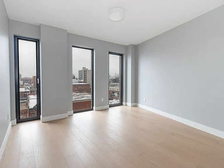 269 4th Ave #701 — Photo 6