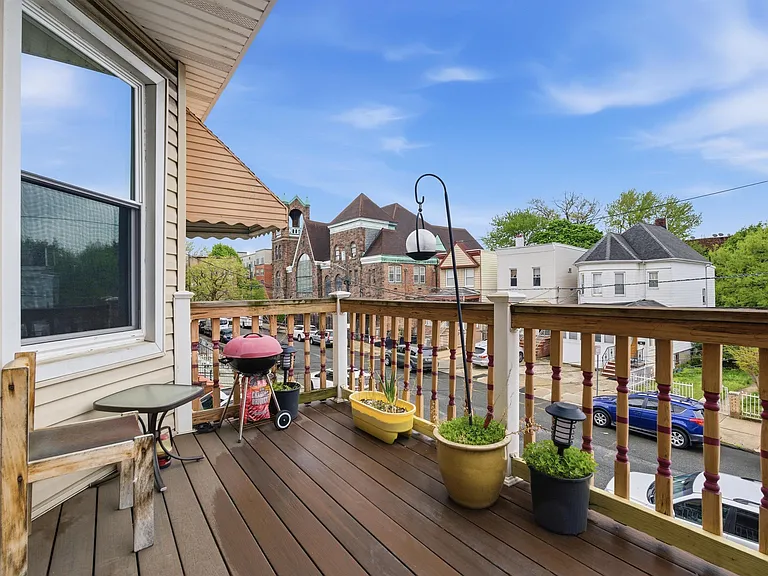 18 Boyd Ave #2 — Photo 19