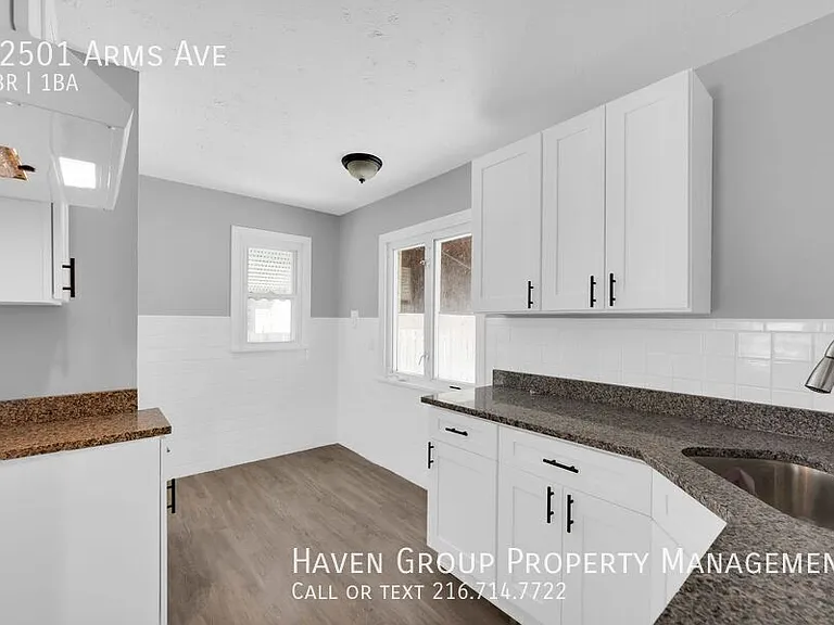 22501 Arms Ave — Photo 6