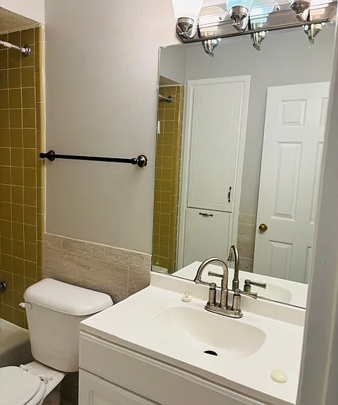 6062 Warm Springs Ct — Photo 7