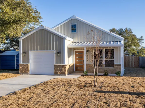 905 Central Boulevard, Bertram, TX 78605