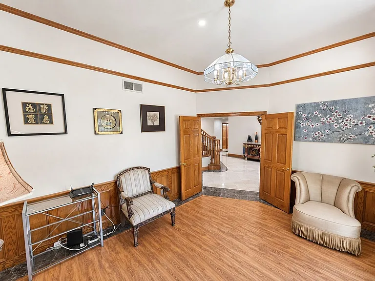 482 W Palm Dr — Photo 8