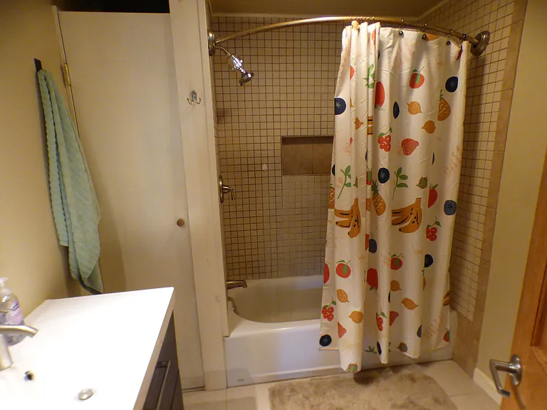 215 Benmont Ave — Photo 12