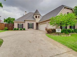 2911 Tracy Lynn Ln, Sachse, TX 75048