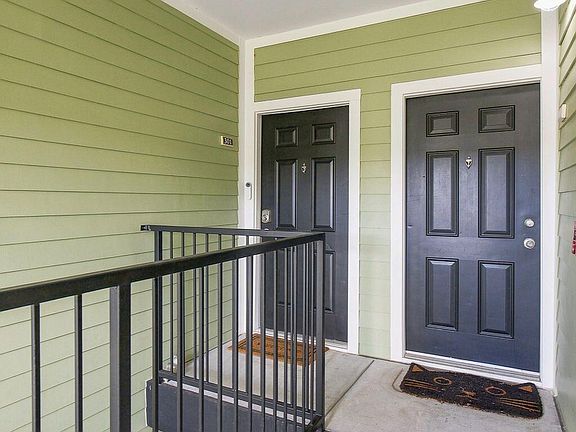 3rd image of 2100 Belle Isle Ave Unit 301