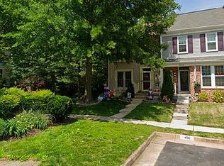 4116 Hampstead Ln, Woodbridge, VA 22192