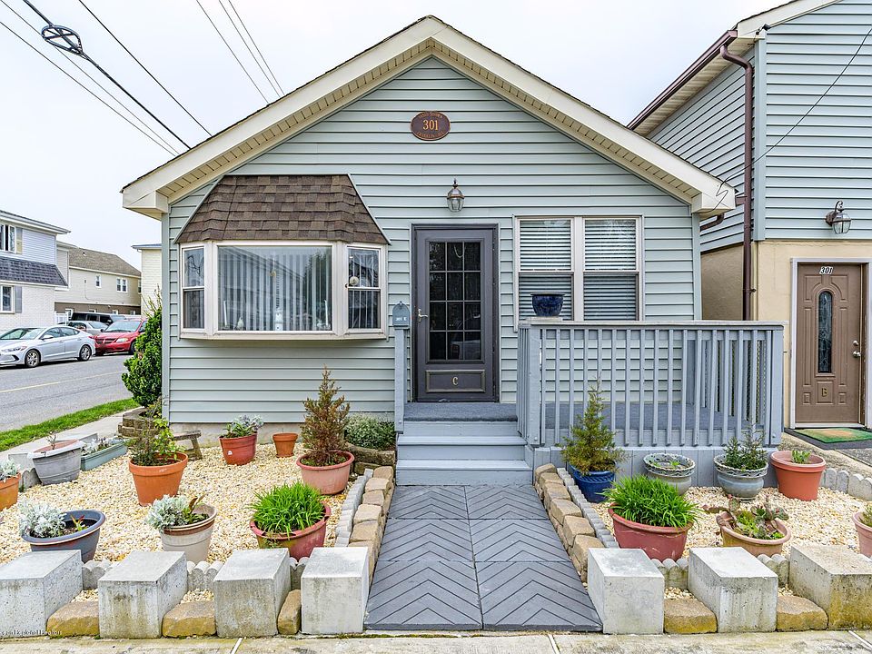 1st image of 301 Franklin Ave #C