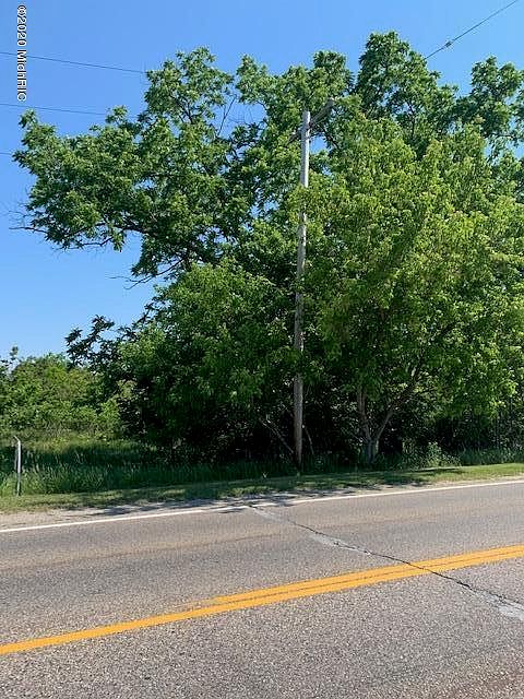 2nd image of W Shelby Rd