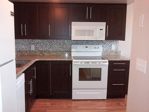 2nd image of 5403 Pine Creek Dr