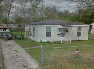 2803 McNay Dr, Pasadena, TX 77506