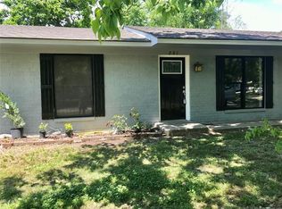 201 NW 3rd St, Pryor, OK 74361