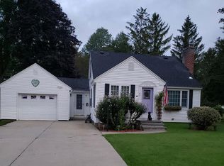 40 Fort Hill Ave, Pittsfield, MA 01201