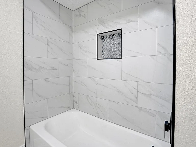 3780 Shirlwood Ave — Photo 24