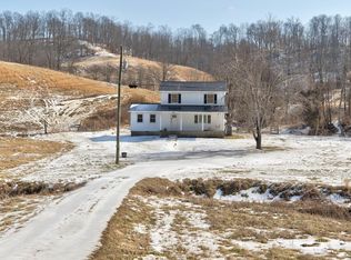 2865 County Road 3345, Ezel, KY 41425