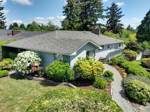 7000 20th Avenue NE, Seattle, WA 98115