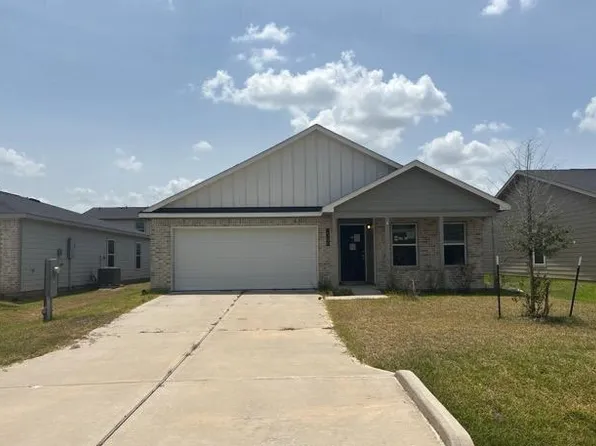 15690 Briar Forest Dr, Conroe, TX 77306