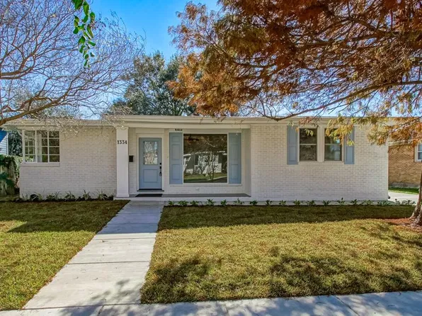 1334 Gardena Dr, New Orleans, LA 70122