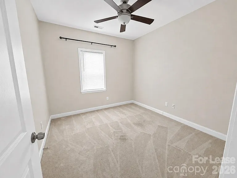 309 James St — Photo 12