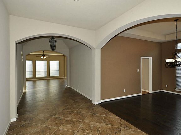 2nd image of 21915 Canyonwood Park Ln