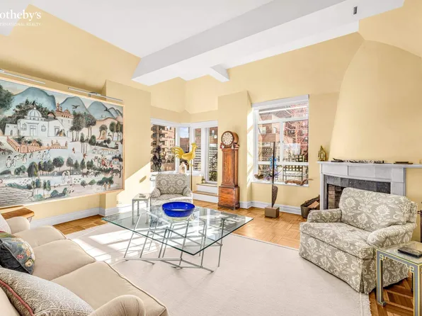 19 East 88th Street image 4 of 12