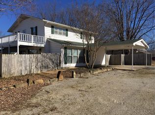 302 Bryant St, Green Forest, AR 72638